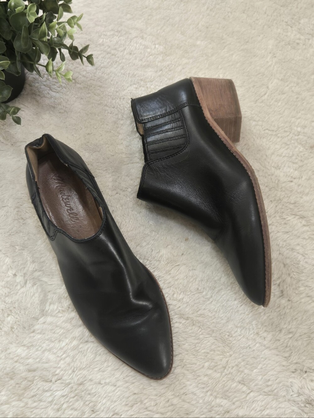Madewell Black Chelsea Minimalist Classic Western Chic Leather Ankle Boots, 7.5